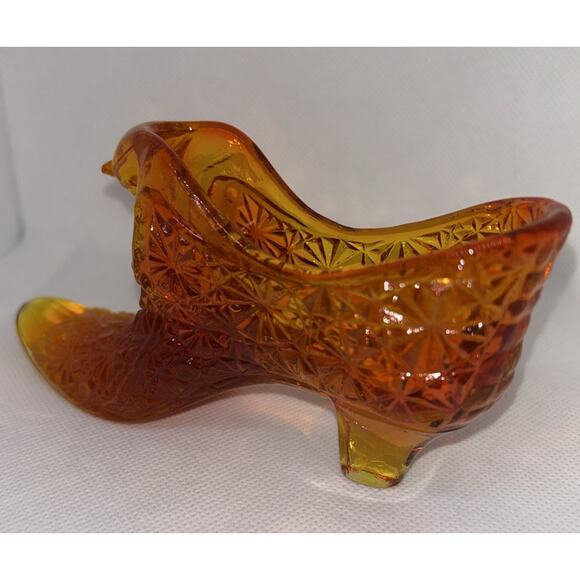 Fenton Daisy and Button Amberina Glass Slipper Shoe W/ Cat Glows Vintage - Picture 3 of 14